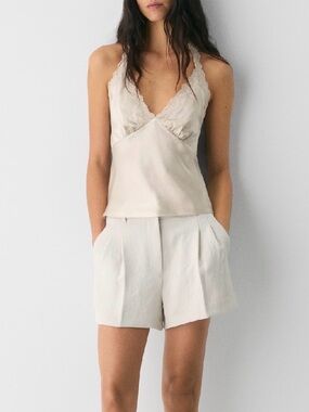 Aritzia Effortless Short- Mini- Crepette